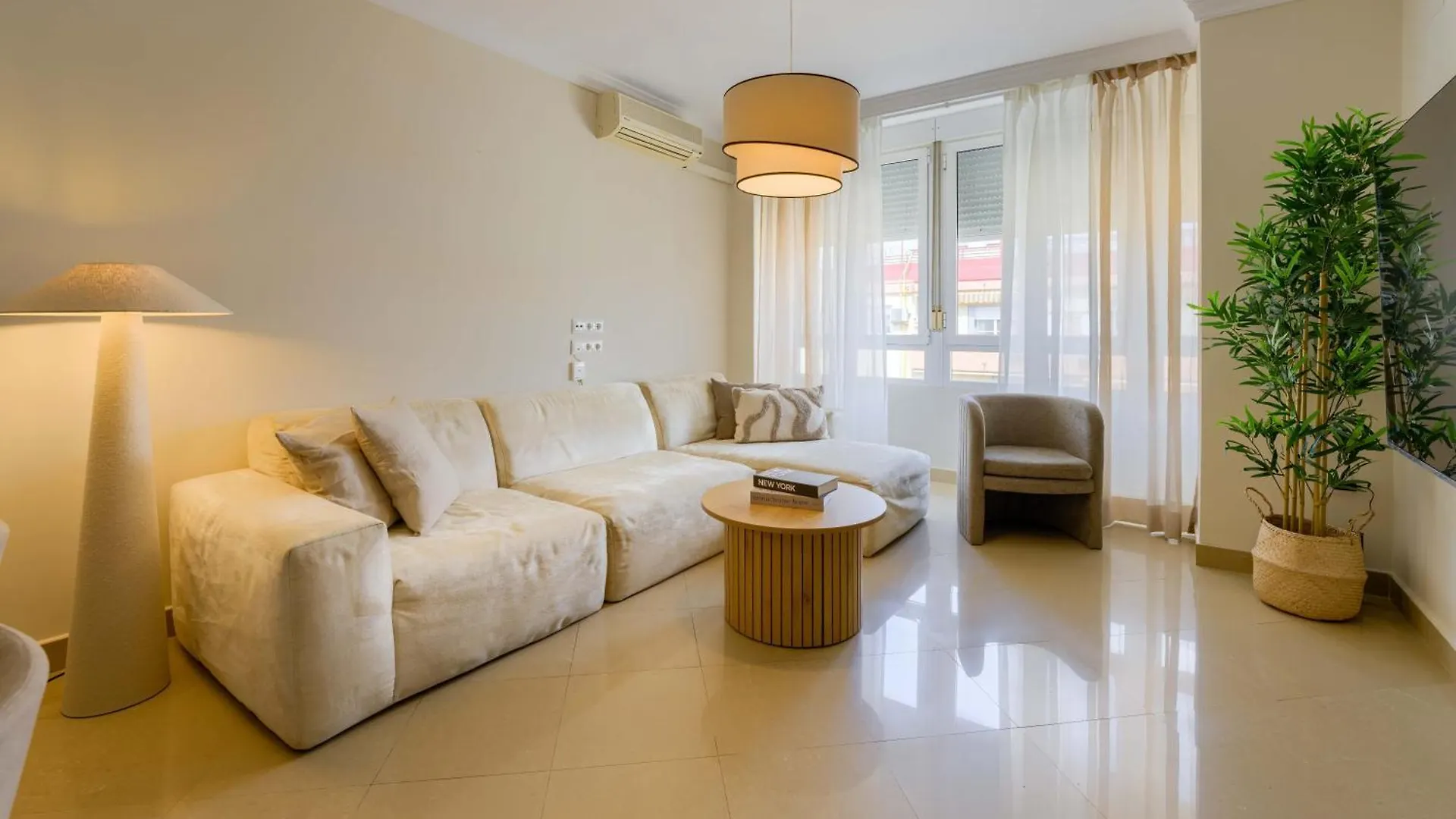 Sevilla Exclusive Apartment - Prime Location